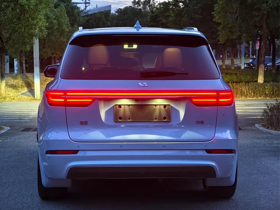 Li Auto Ideal ONE