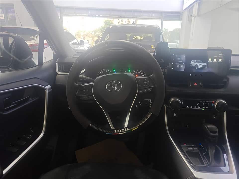 Toyota RAV4 Rongfang