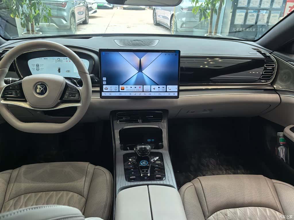 BYD Han, 2025 7