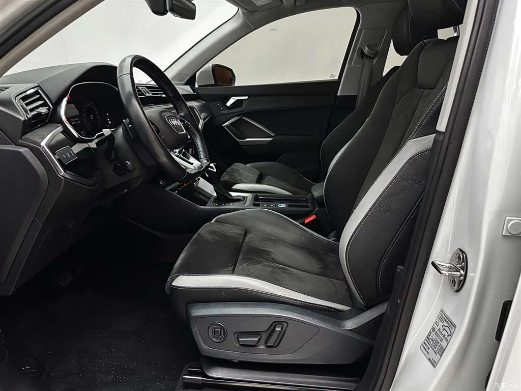 Audi Q3, 2022 19