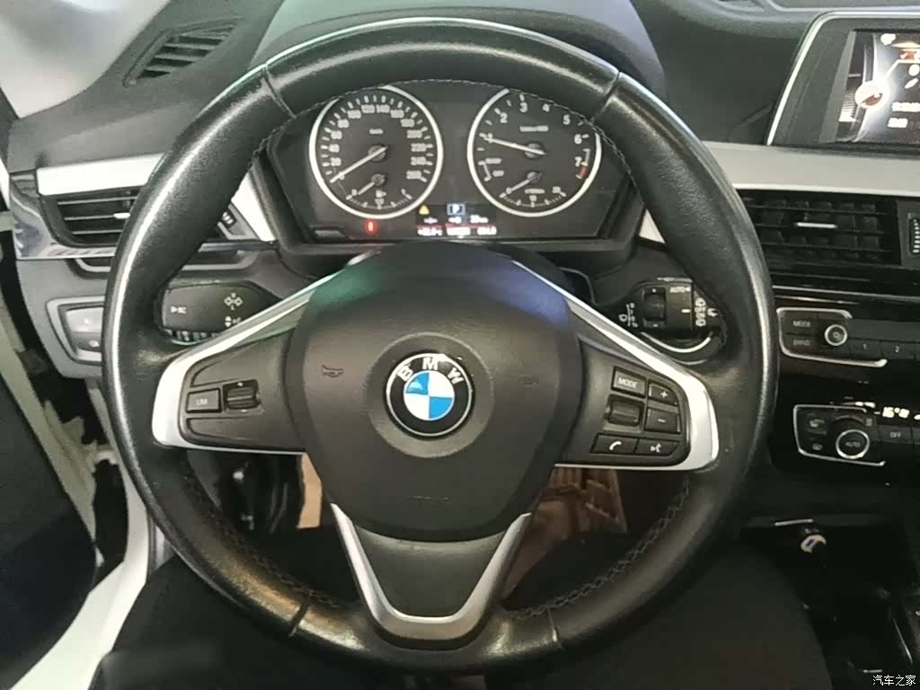 BMW X1, 2016 11