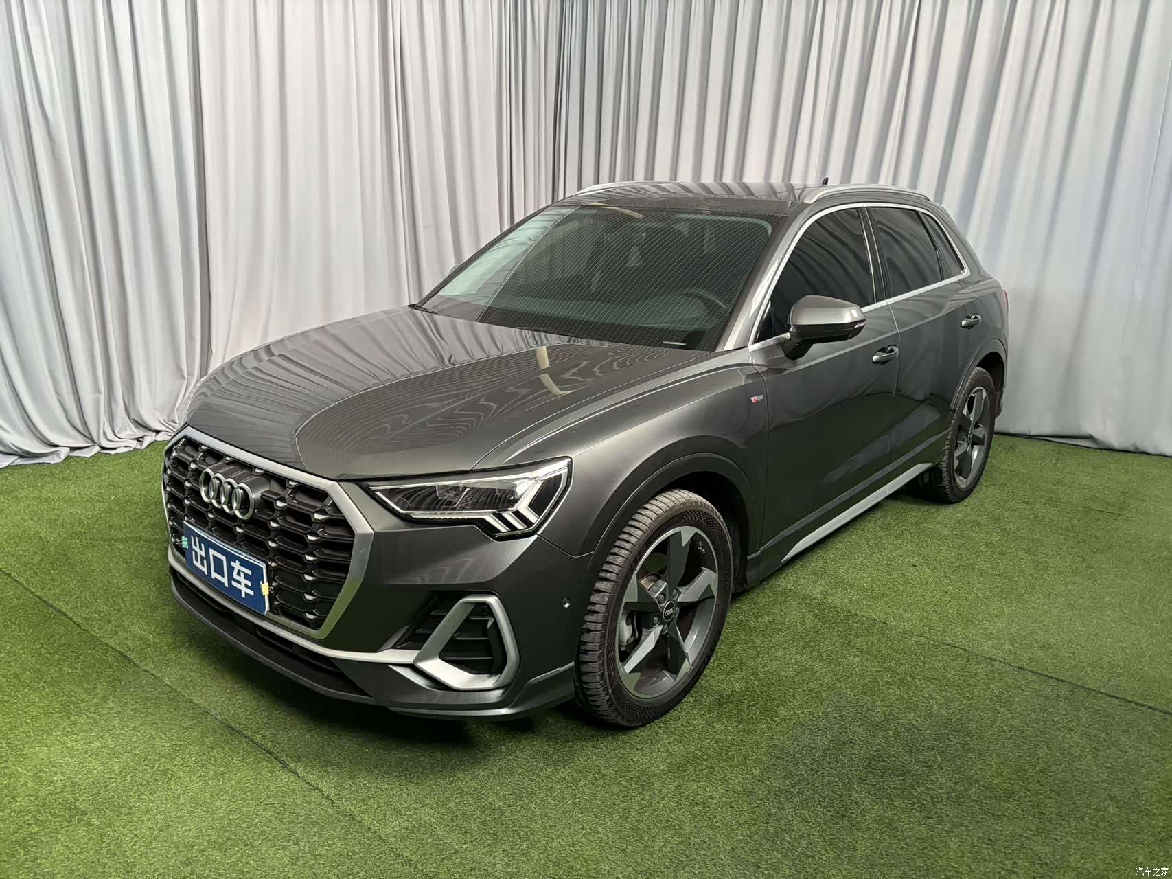 Audi Q3, 2022 1