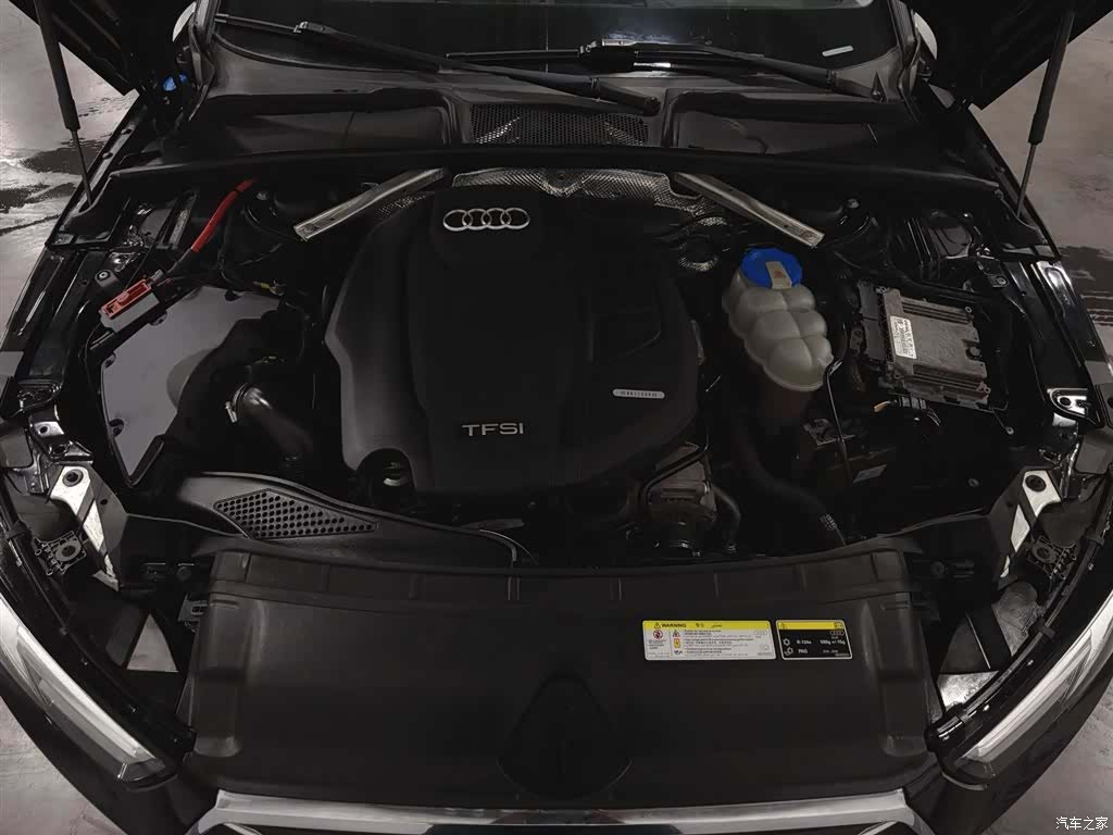 Audi A4L, 2017 6