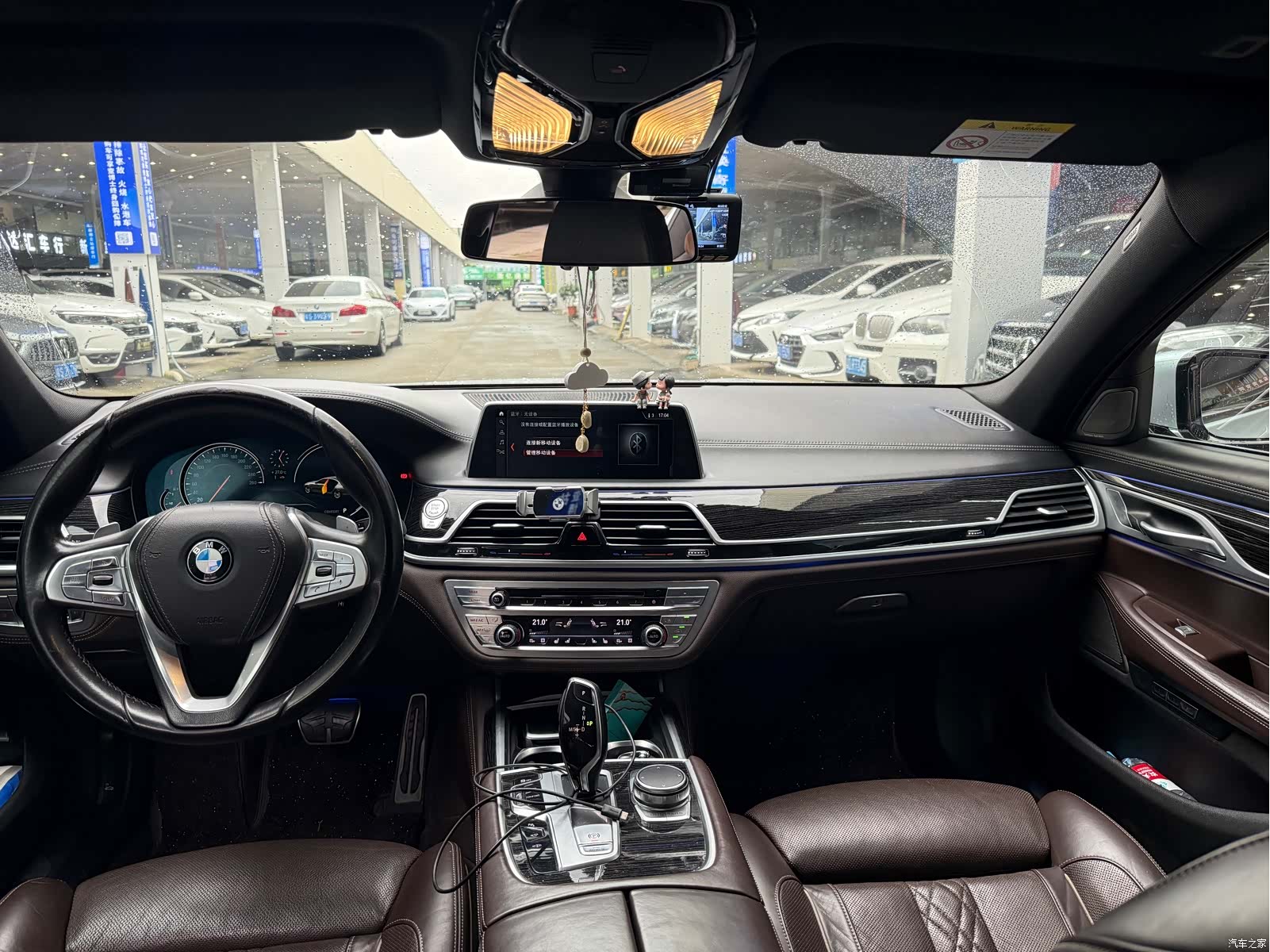 BMW 7 Series, 2018 все фото