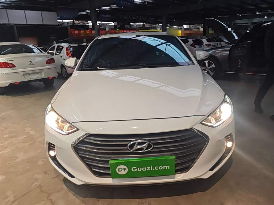 Hyundai Lead