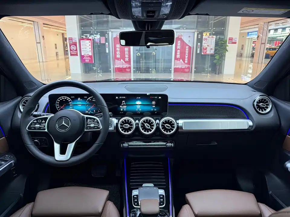 Mercedes-Benz GLB Mercedes-Benz GLB