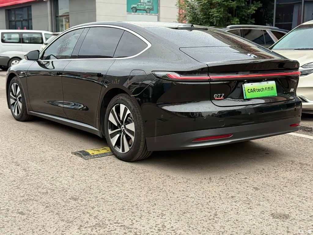 NIO ET7, 2024 все фото