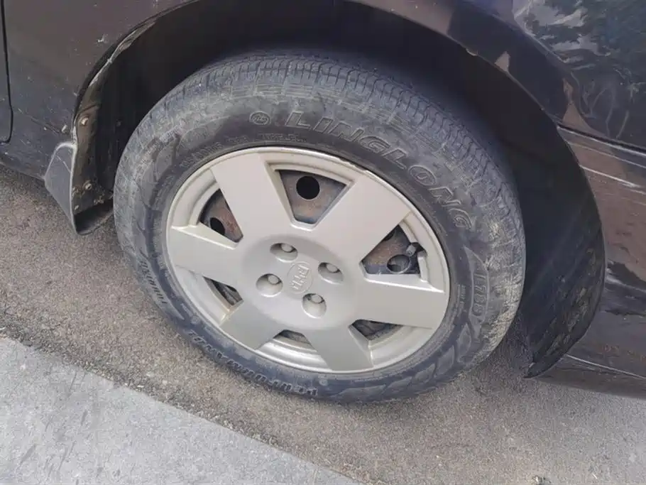 BYD F3