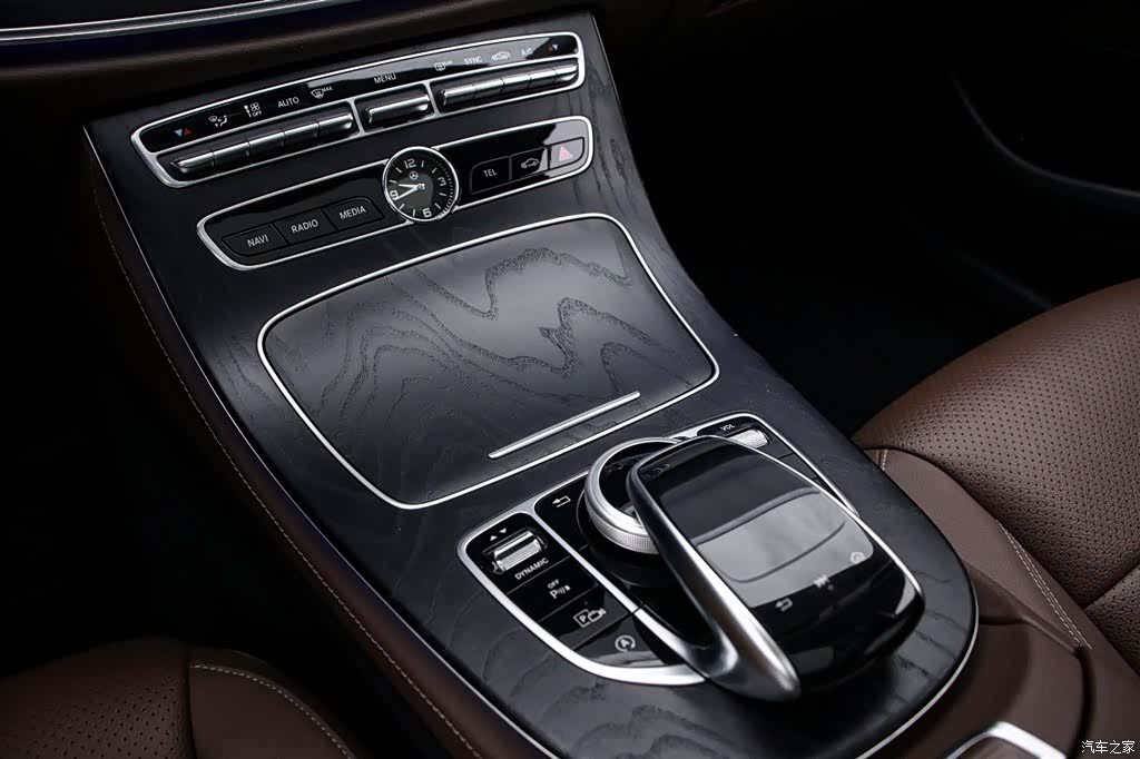 Mercedes-Benz E-Class, 2018 9