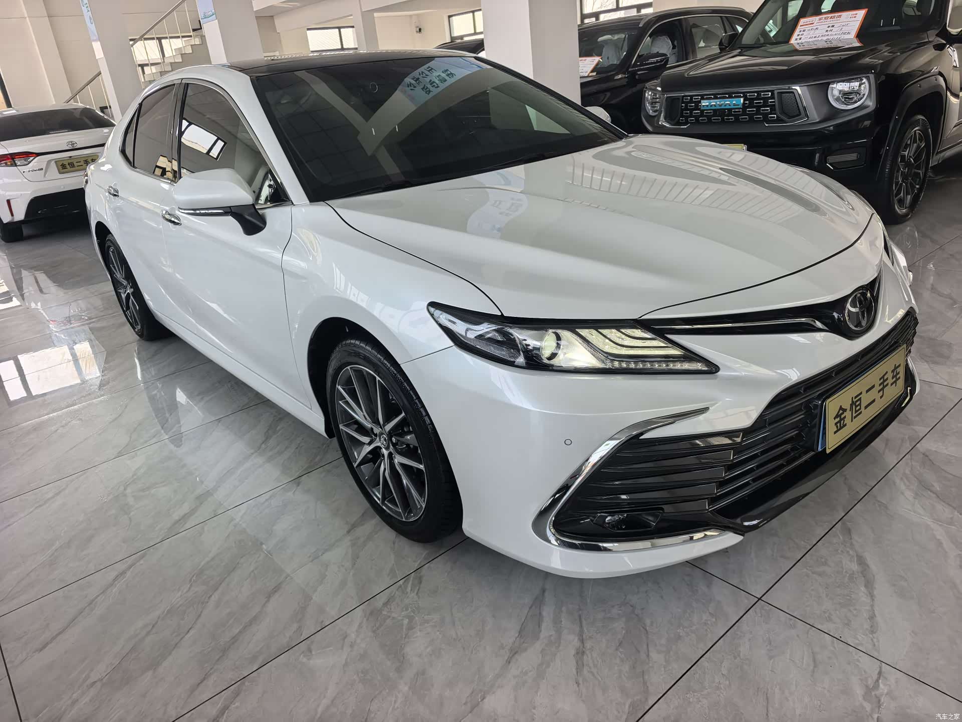 Toyota Camry, 2022 3