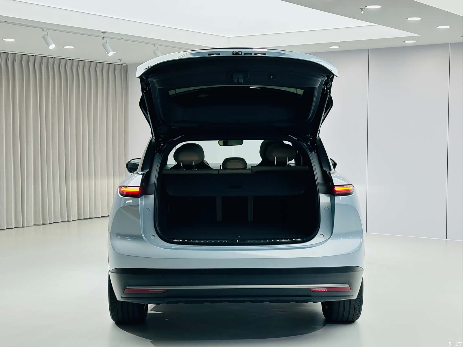 NIO ES6, 2023 31