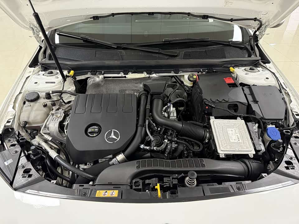 Mercedes-Benz Class A Mercedes-Benz Class A