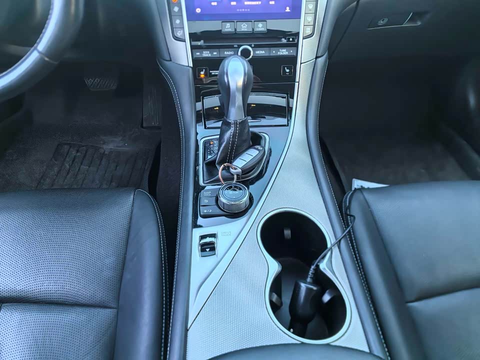 Infiniti Q50