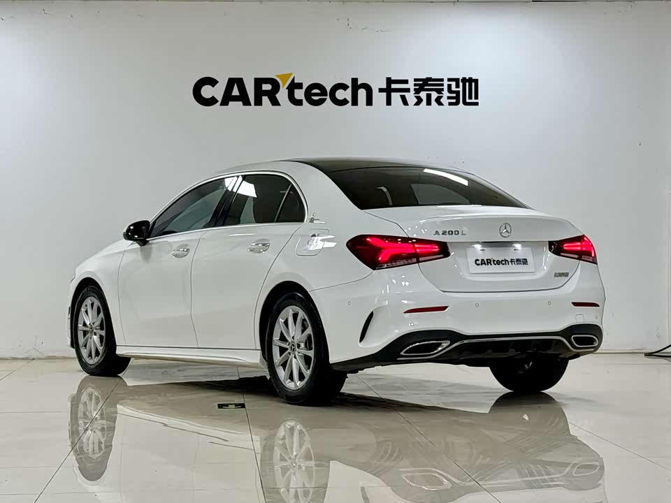 Mercedes-Benz Class A Mercedes-Benz Class A