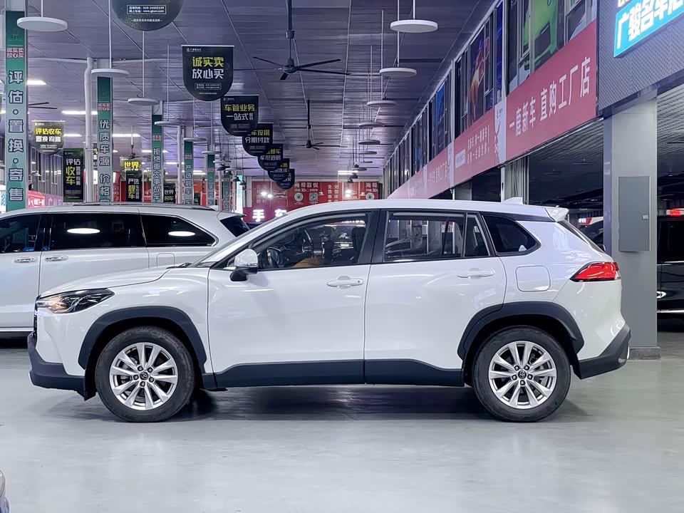 Toyota Corolla Sharp amplifier