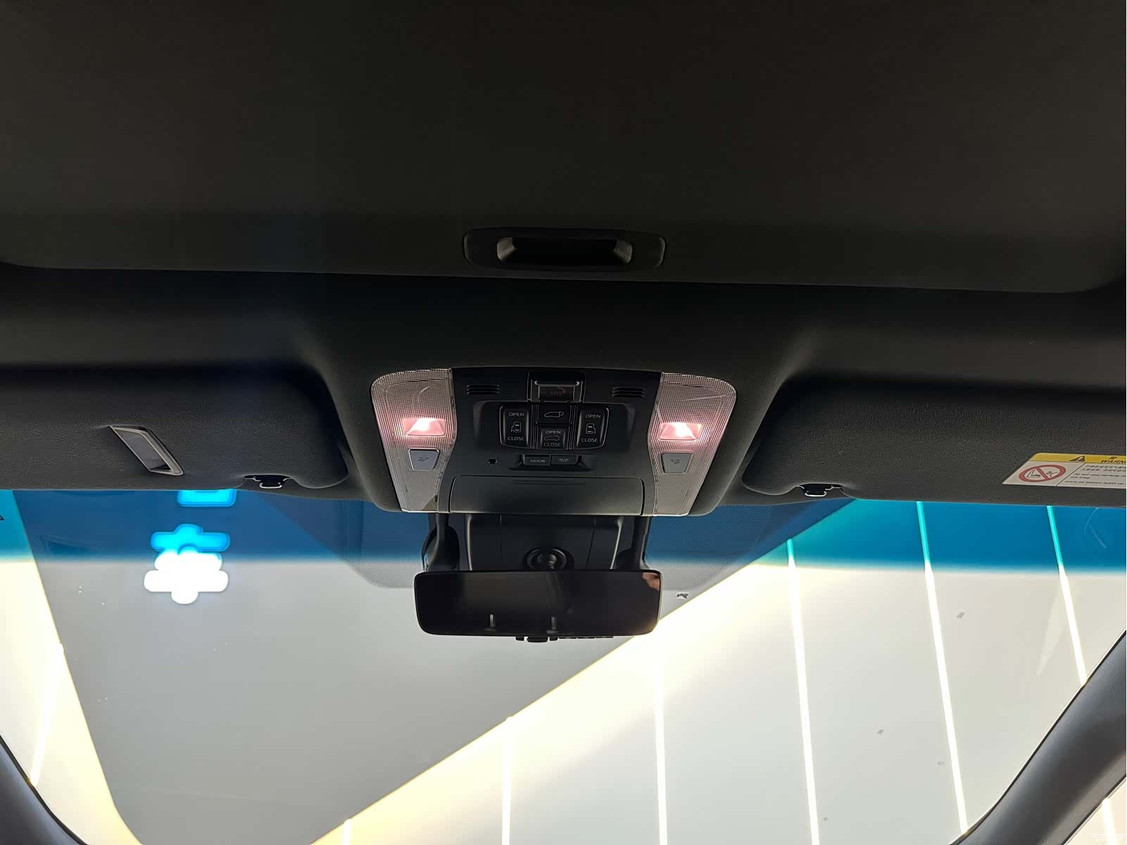 Lexus LM, 2021 14