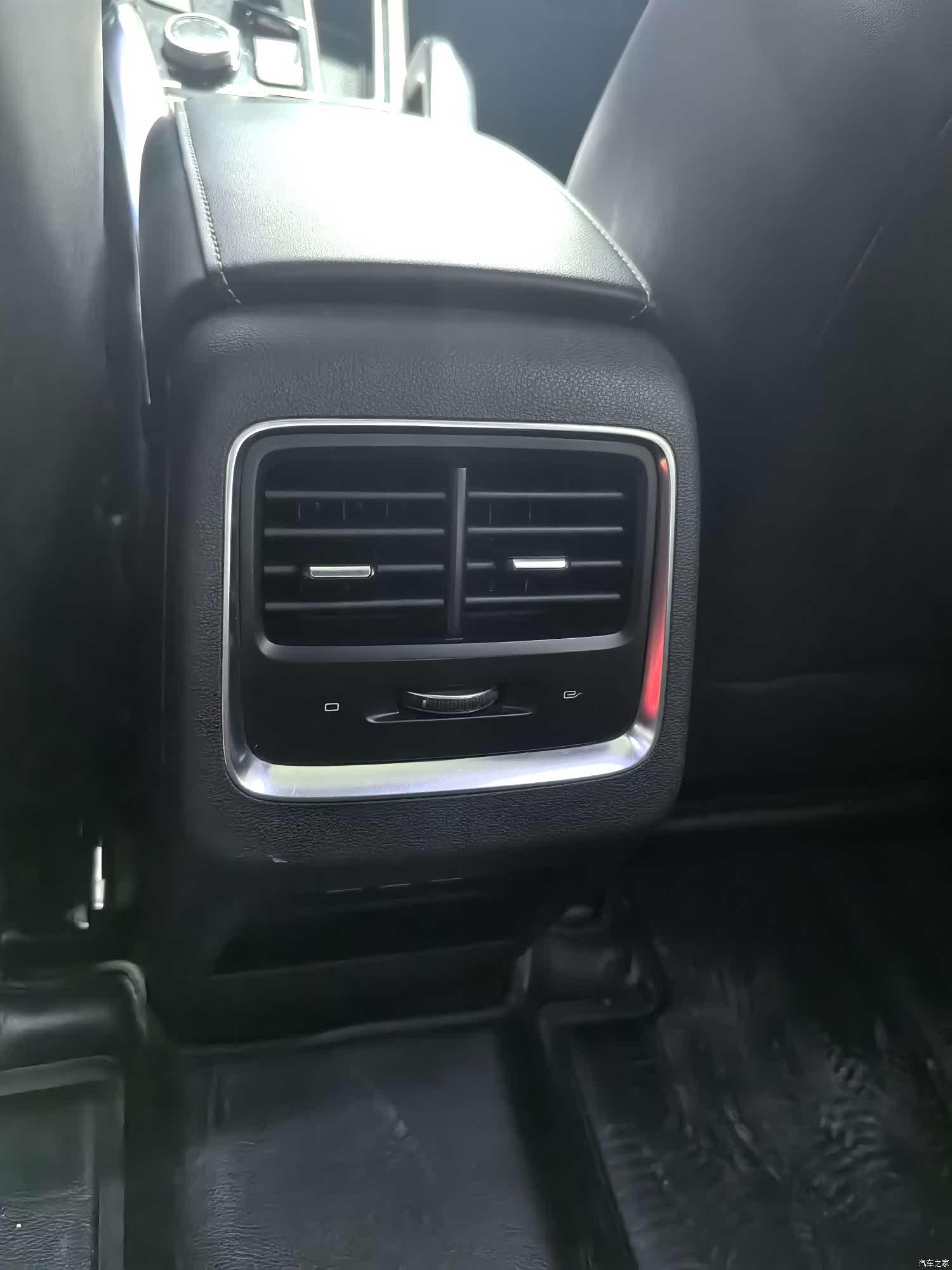Geely Boyue, 2021 15