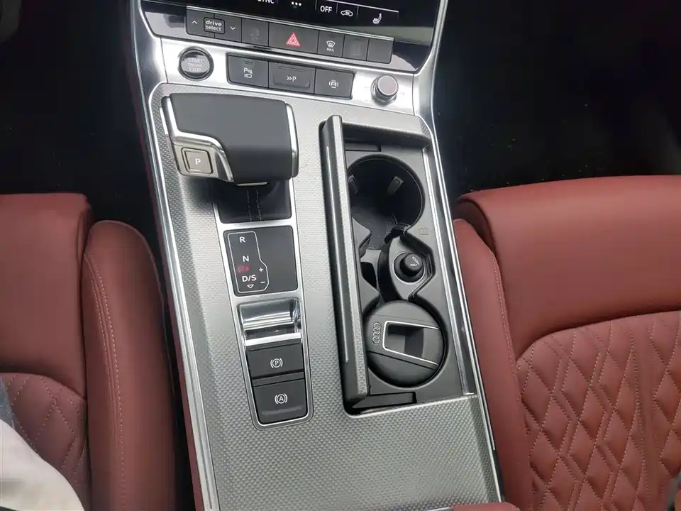 Audi A7L Audi A7L