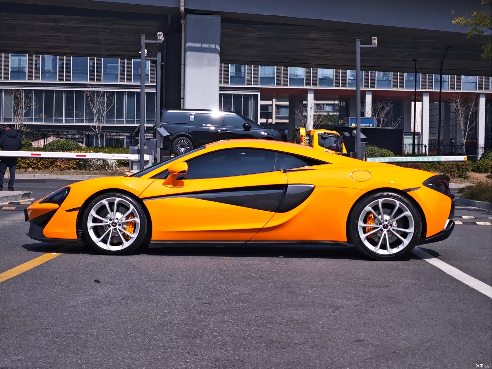 McLaren 540C, 2017 6