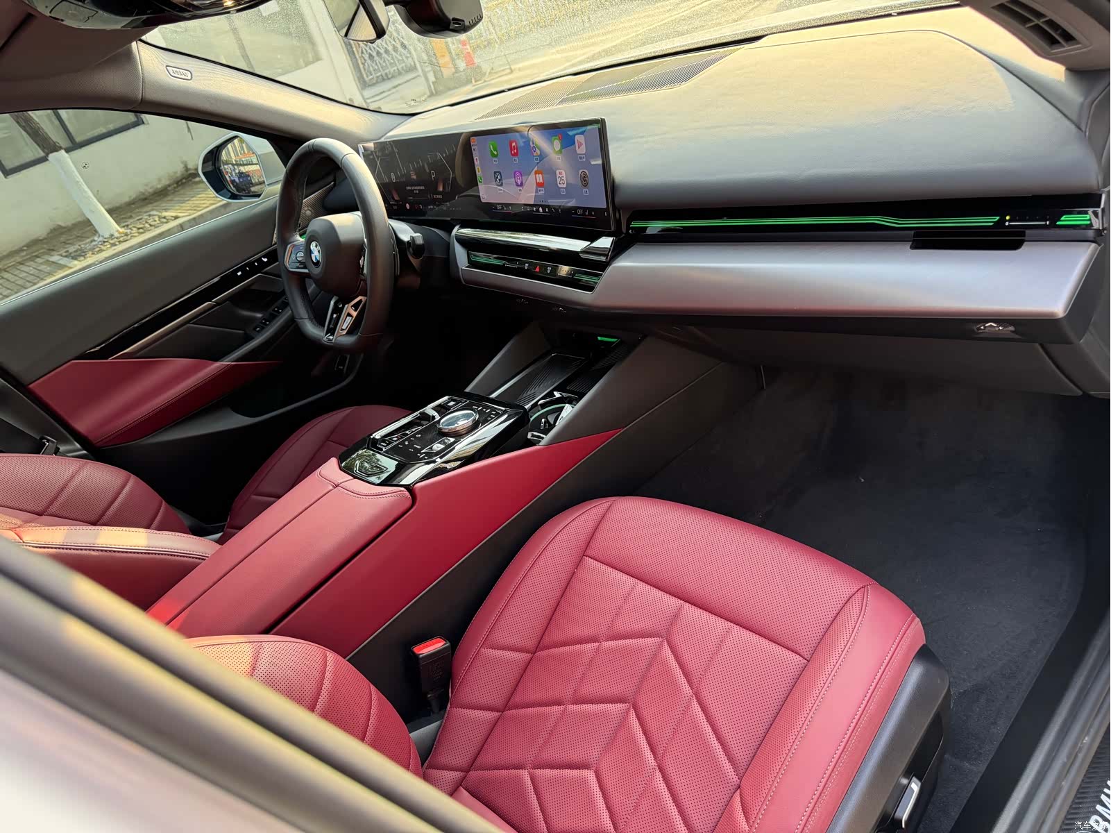 BMW 5 Series, 2024 15
