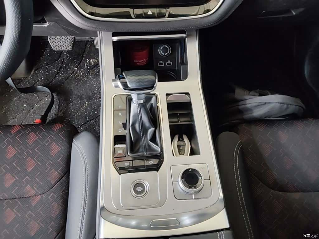 Jetour X70, 2020 14