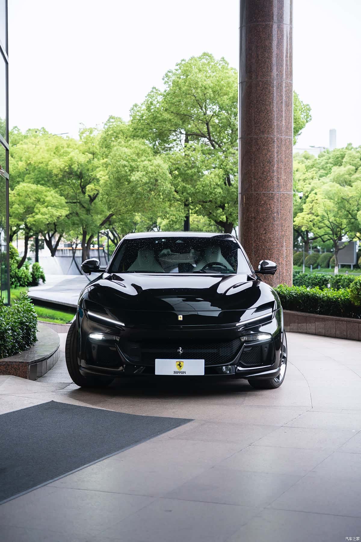 Ferrari Purosangue, 2024 2
