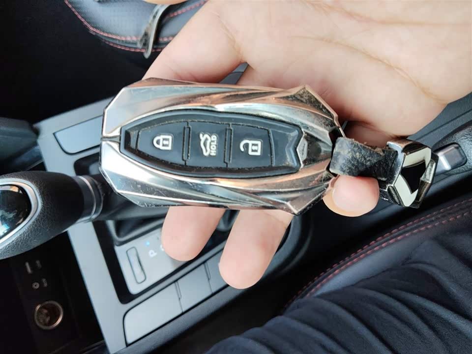 Hyundai Lead