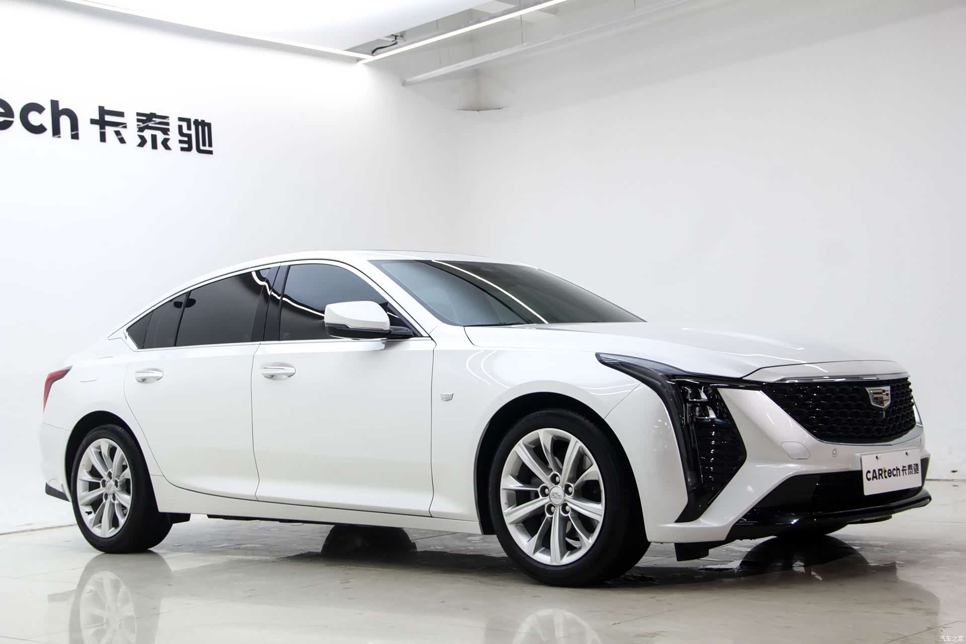 Cadillac CT5, 2024 28