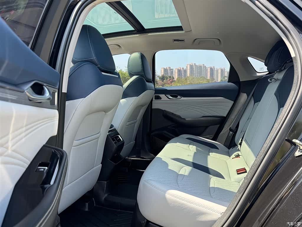 Geely Preface, 2021 6