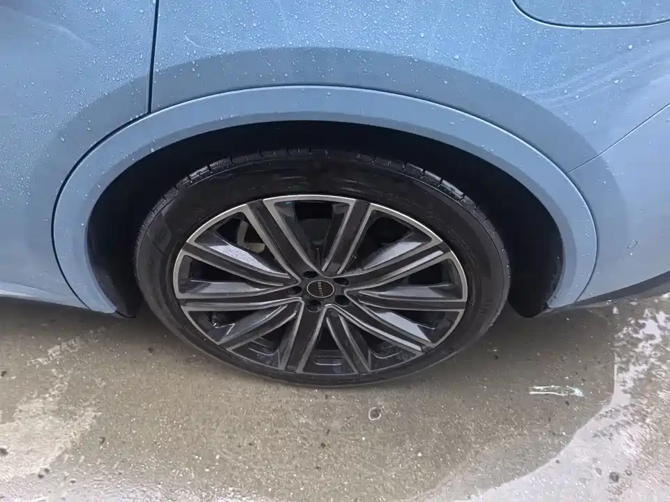 HarmonyOS Wisdom World R7