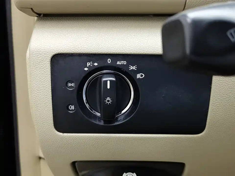Mercedes-Benz R-class