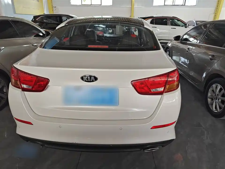 Kia K5
