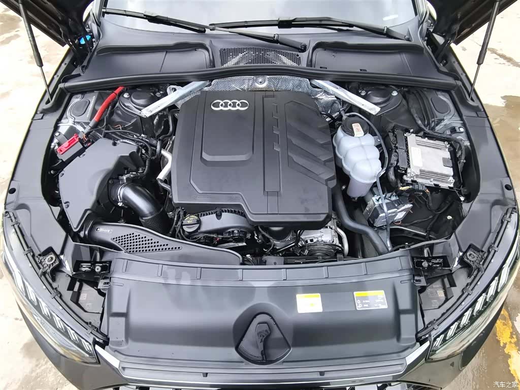 Audi A4L, 2024 9