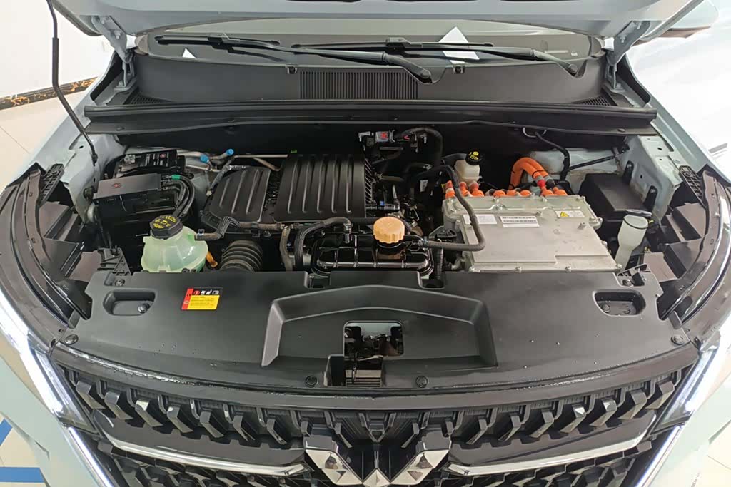 Wuling DHT, 2023 10