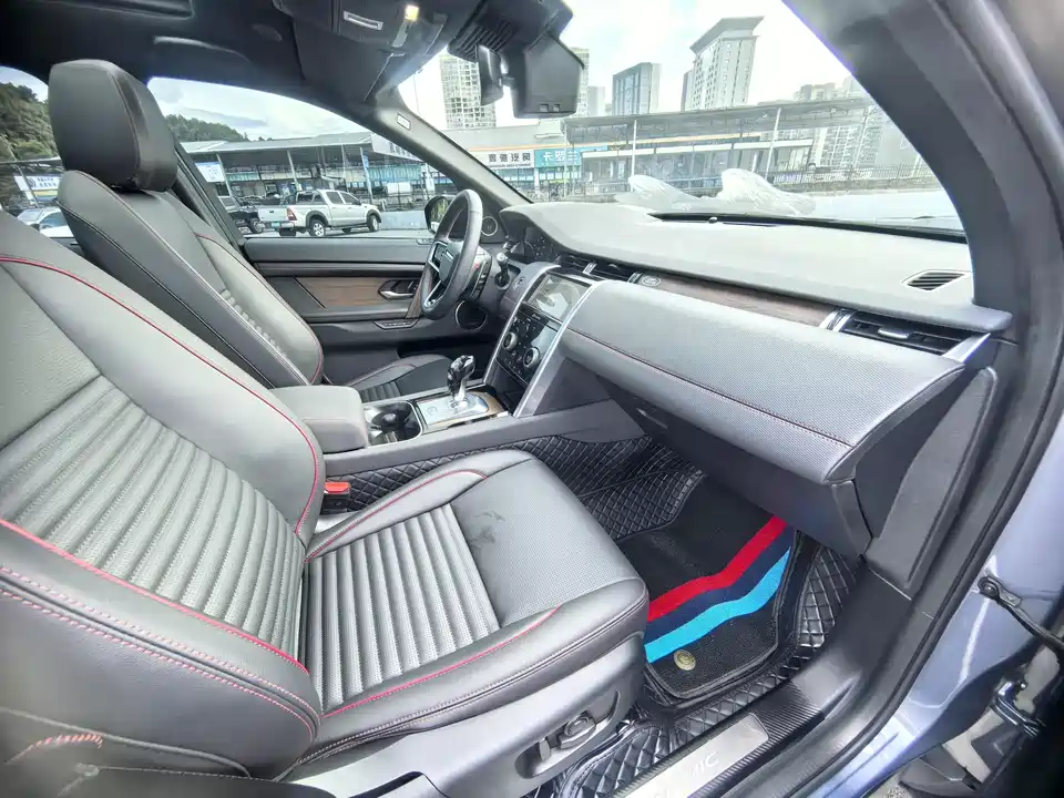 Land Rover Discover sports