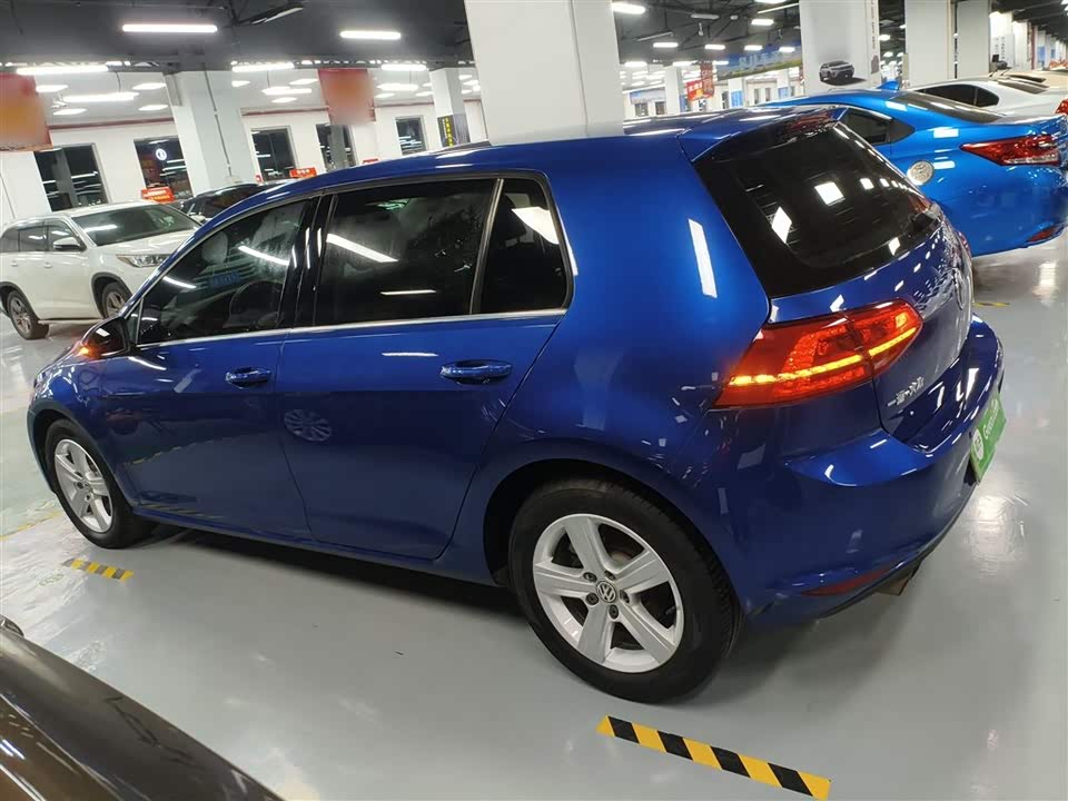 Volkswagen golf