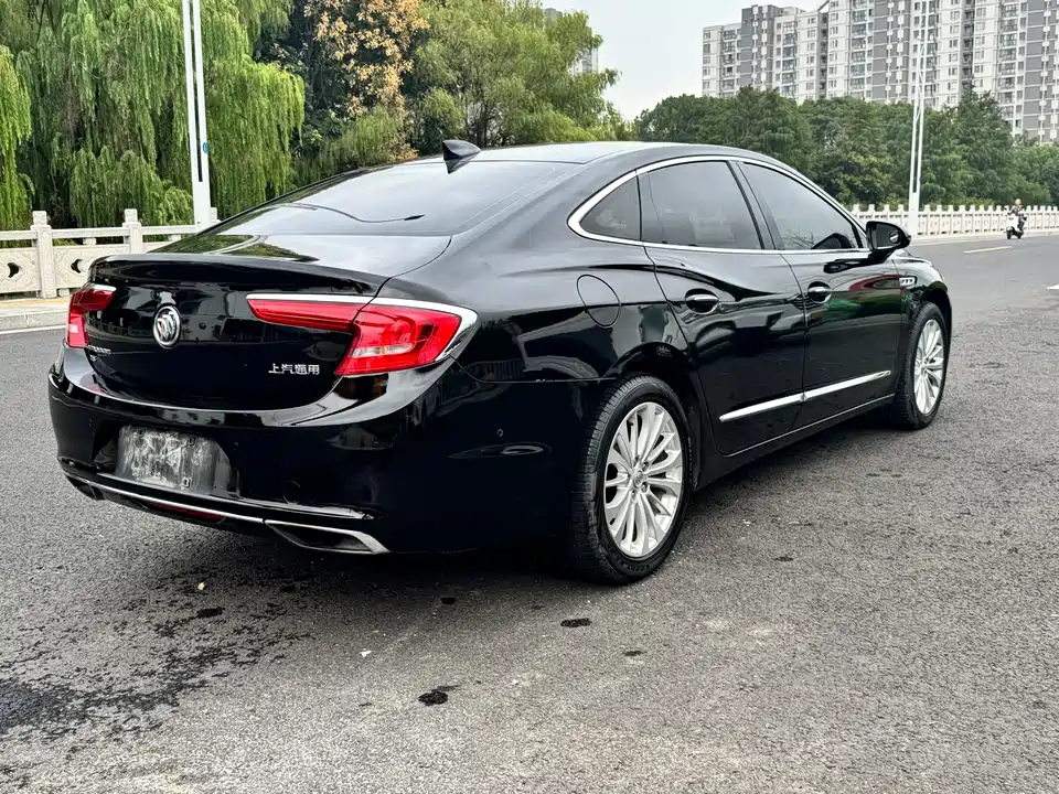 Buick Lacrosse
