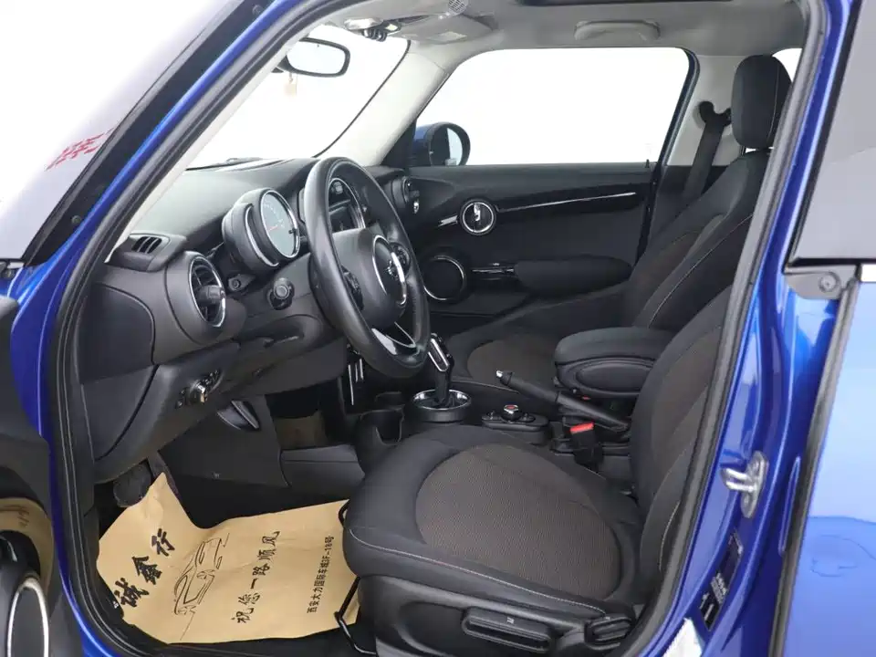 MINI MINI