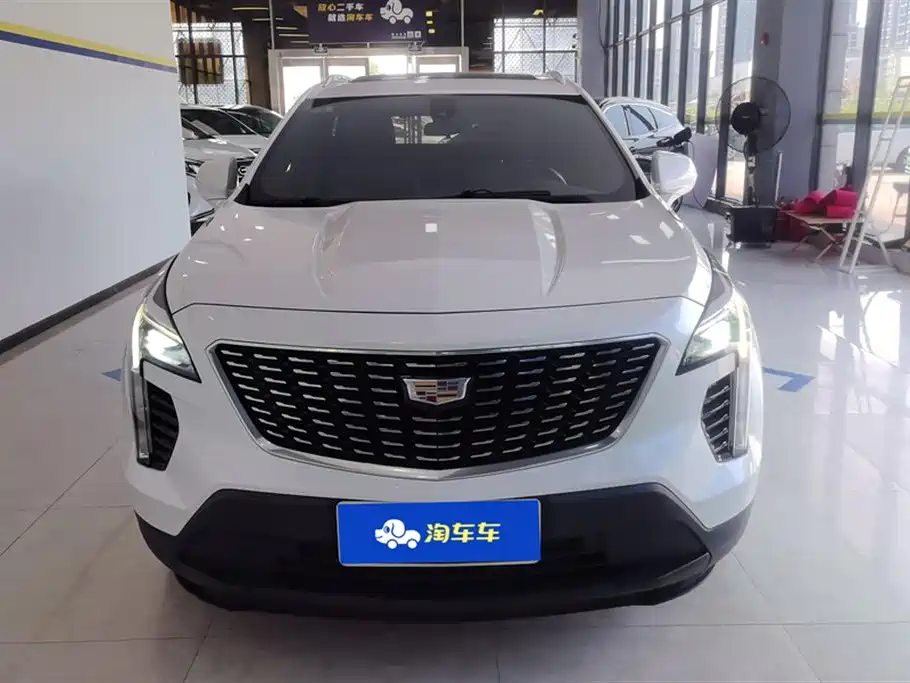 Cadillac XT4