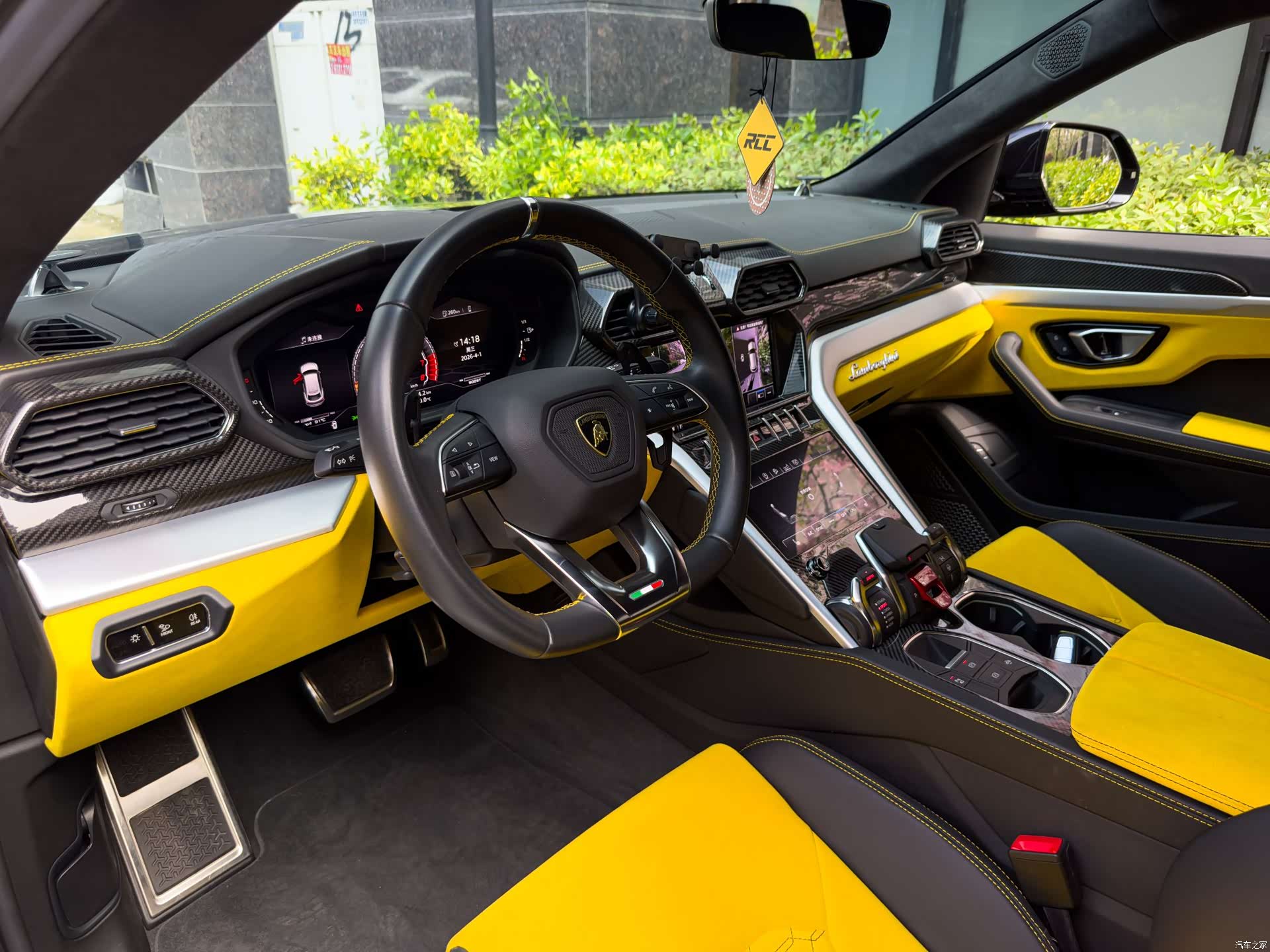 Lamborghini Urus, 2019 8