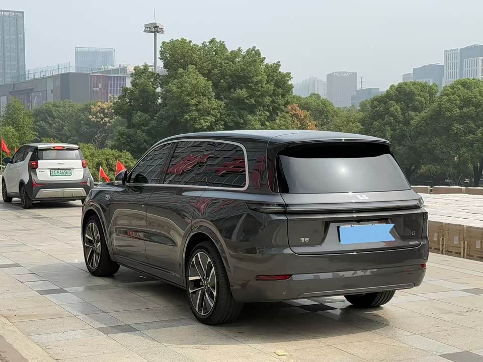Li Auto Ideal L9