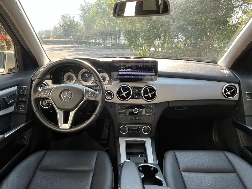 Mercedes-Benz GLK class