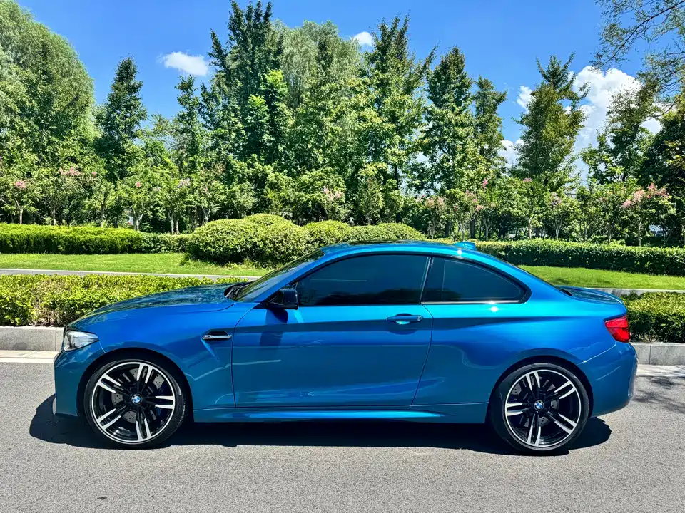 BMW M2