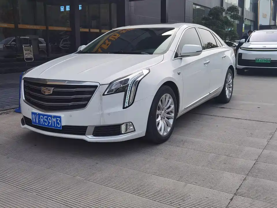 Cadillac XTS