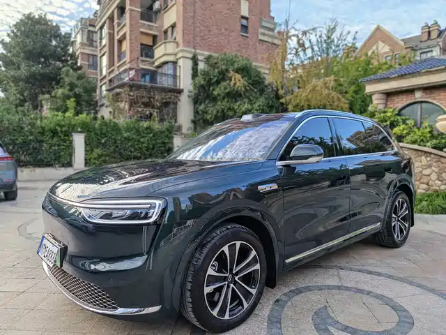 AITO M7 2026 — купить из Китая под заказ