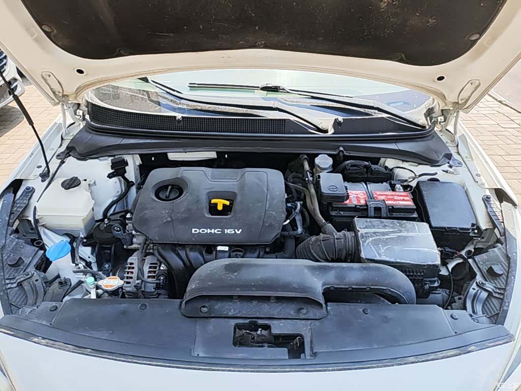 Hyundai DLX, 2017 20