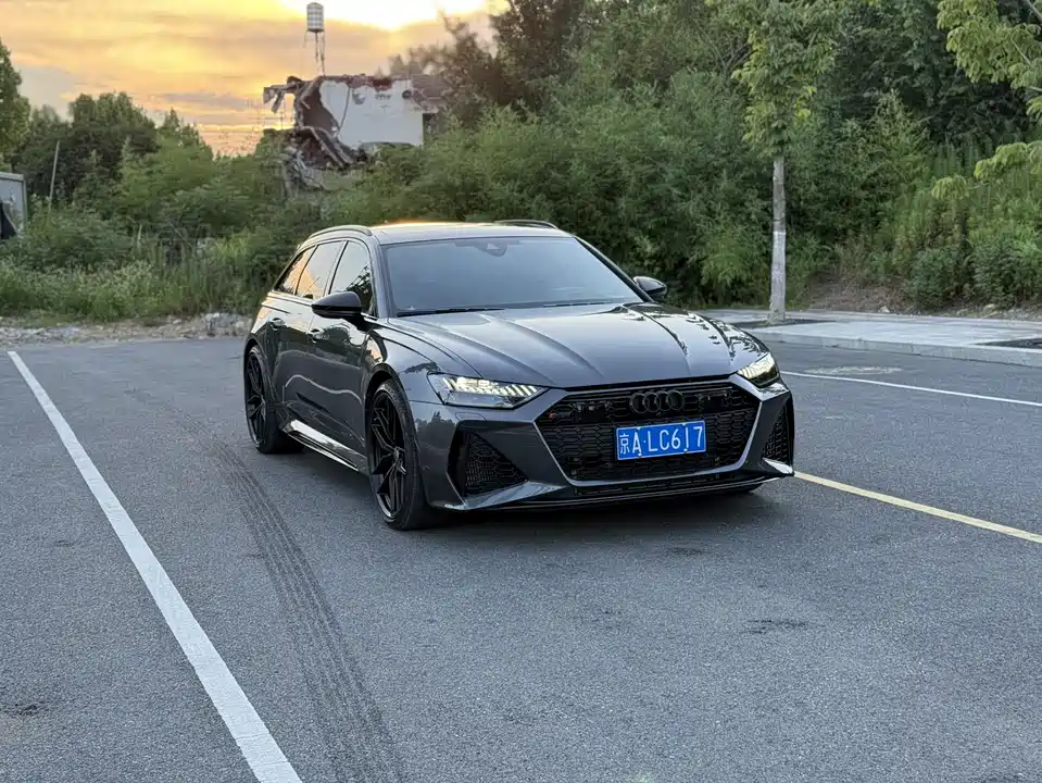 Audi RS 6