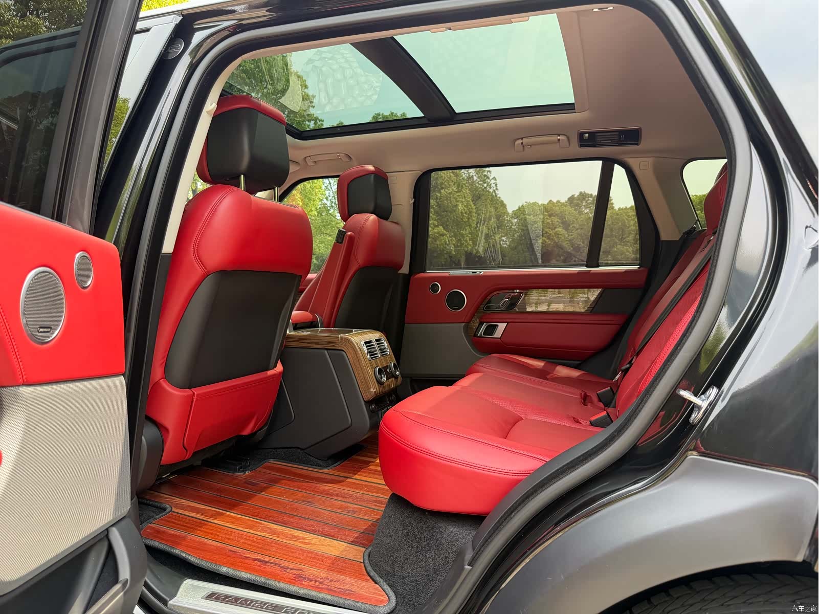 Land Rover Range Rover, 2018 все фото
