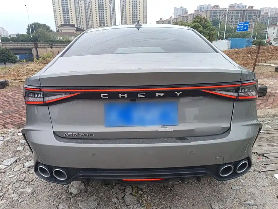 Chery Arrizo 8