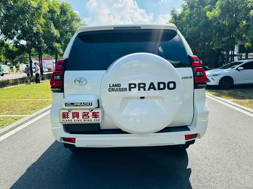 Toyota Prado
